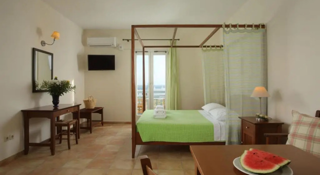 Aeolos Hotel