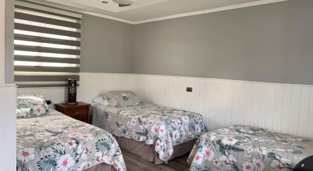 Трёхместный номер Standard Inaki Uhi Hotel