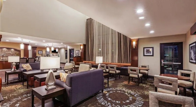Кровать в общем номере Staybridge Suites Fort Worth Fossil Creek by IHG