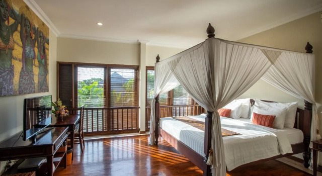 Villa Saffron Seminyak Bali