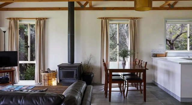Коттедж Mystery Bay Cottages