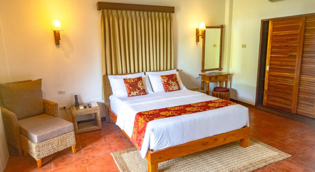 Pura Vida Beach & Dive Resort, Rezervasyon Tatil Köyü Dauin Negros Oriental
