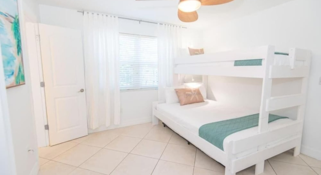 SBH Unit 1, Buchen Sie Ferienhaus Fort Pierce Shores Florida