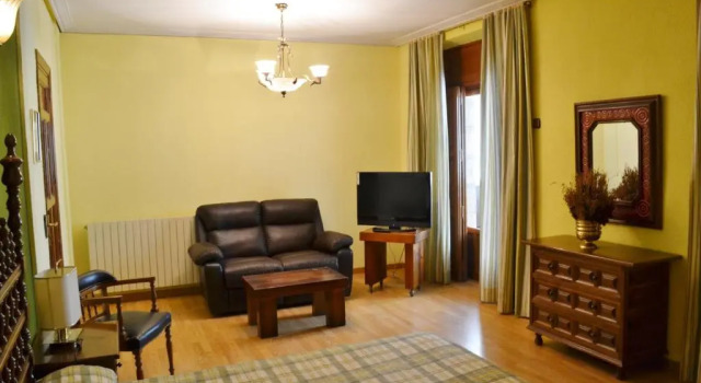 Двухместный номер Superior Hostal Aribel Longinos