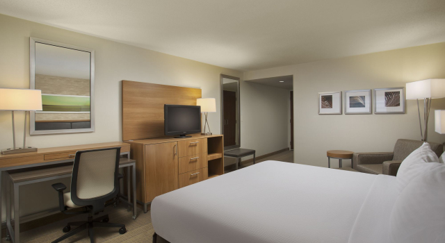 Holiday Inn Grand Rapids-Airport, Boek Hotel Grand Rapids Michigan