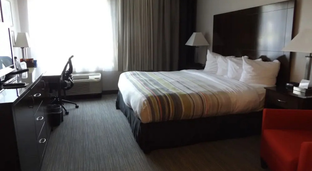 Двухместный номер Standard Country Inn & Suites by Radisson, Cookeville, TN