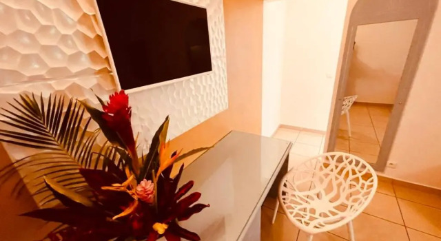 Люкс Tropicana Suites