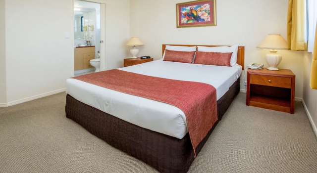 2 soveværelser i lejlighed med altan Springwood Tower Apartment Hotel