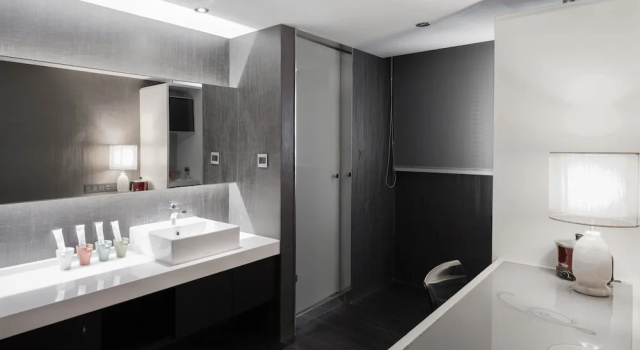 Четырёхместный семейный номер Standard Saual Keh Hotel