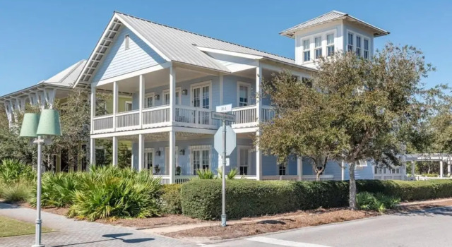 Watercolor by Dune Vacation Rentals - Beach District