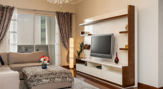 Beautiful Apt. With City Views In Lakeshore Tower, Забронировать Отель Дубай Эмират Дубай, рядом с Остановка трамвая Marina Towers