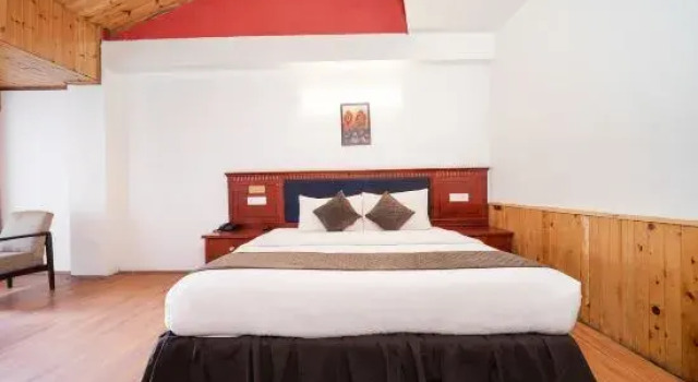 Семейный люкс Hotel Monal