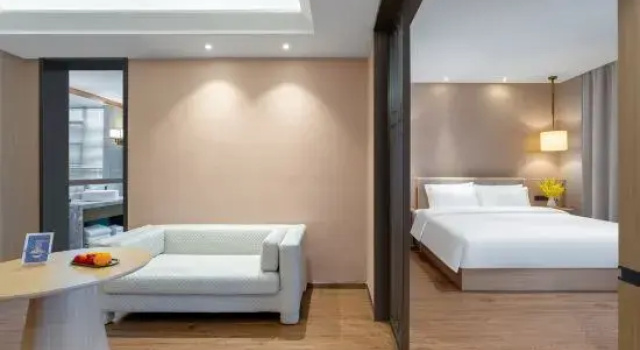 Люкс Home Love Hotel (Changde College of Arts and Sciences West Campus Branch)