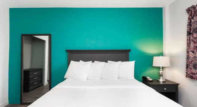 Люкс c 1 комнатой London Executive Suites Hotel