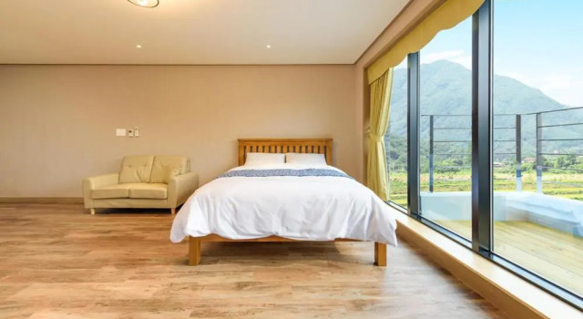 Коттедж c 1 комнатой Gyeongpoen Pension