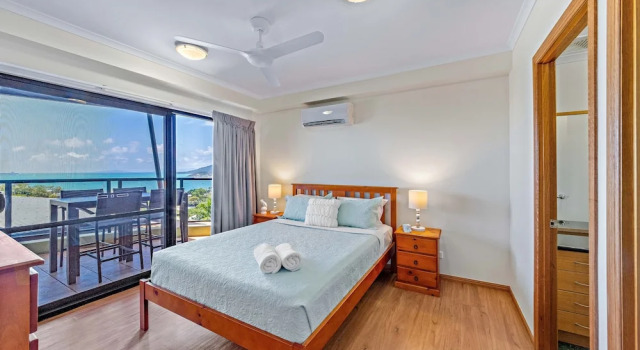 Ambience of Airlie - Airlie Beach, Забронировать Апартаменты/квартира Апартаменты Эрли-Бич, рядом с Рынок пляжа Эйрли, Апартаменты/квартира