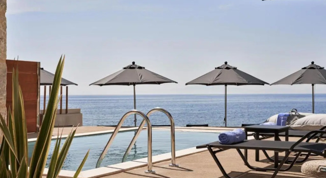 Вилла Beachfront Alassa Villas w Private Pools Complex