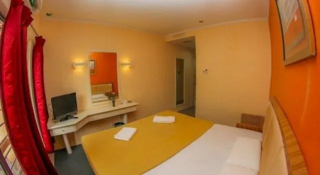 Highway Hotels - Seremban South, Rezervovat Hotel Hotely v Seremban s parkováním, Parkování