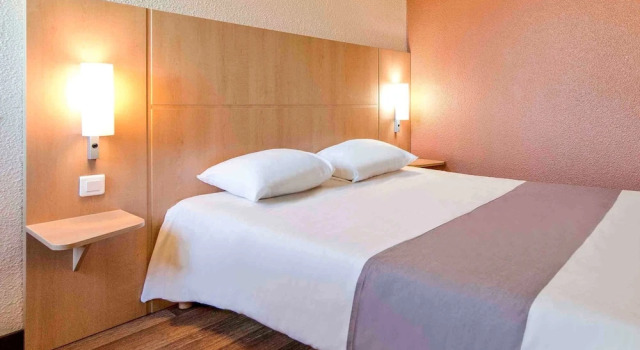 Номер Standard ibis Besançon Marchaux
