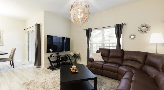 Champions Gate 1575 - Four Bedroom Townhome, Book Hotel Hoteller i Four Corners med pool, Swimmingpool