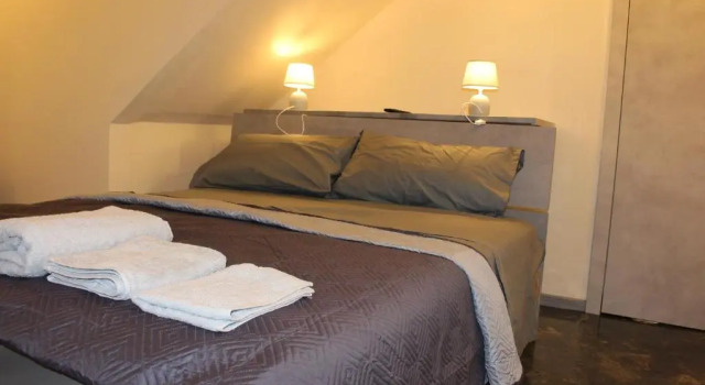 Via Cavour 19, Camere Del Conte, Book Hotel Hoteller i Costa Verde med parkering, Parkering