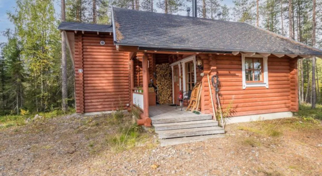 Kuukkelin tupa 1, Book Hotel Kemijarvi Suomu
