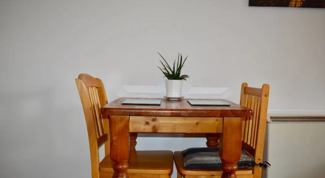 Bright 1 Bedroom Apartment in City Centre, Забронировать Апартаменты/квартира Дублин Каунти Дублин, рядом с The Grand Social