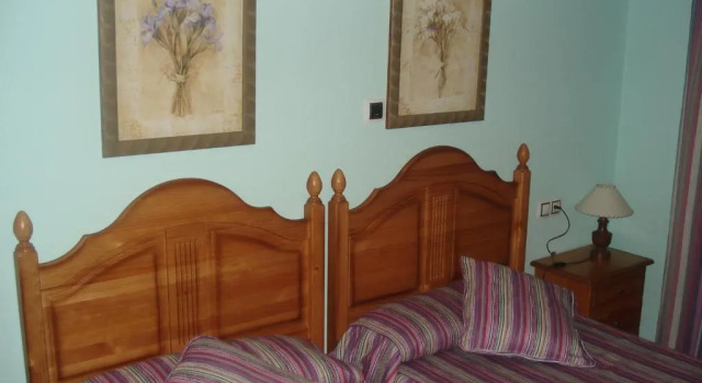 Hotel El Horno, Book Hotel Hotels in Aragon with Parking, Parking