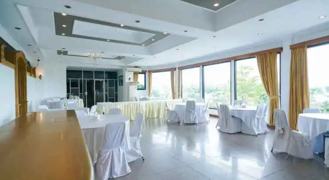 Urbanview by Millenium Hotel, Rezerwuj Hotel Pangkalpinang Sumatra