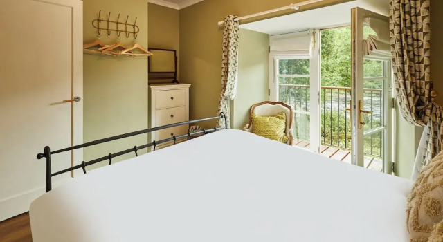 Host Stay River View Cottage, Забронировать Дом для отпуска Отели Дарем с парковкой, Парковка