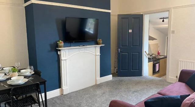 Rawling - Canny 2 bed flat close to Ncle free wifi & parking, Забронировать Отель Гейтсхед Тайн и Уир