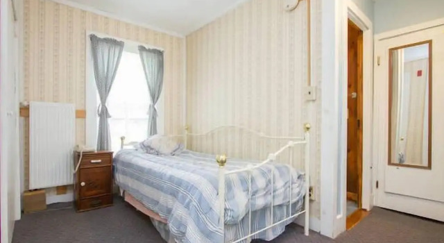 Четырёхместный номер Standard Salt Ash Inn