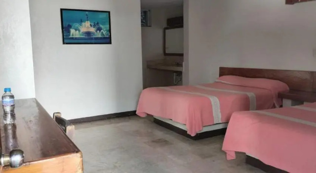 Четырёхместный номер Standard Hotel Avenida Ixmiquilpan