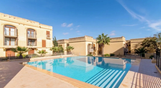 Семейный коттедж с видом на гавань Harbour Views Gozitan Villa Shared Pool - Happy Rentals