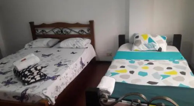 Hotel Torre Fuerte Armenia, Забронировать Отель Отели Армении 3 звезды, 3*