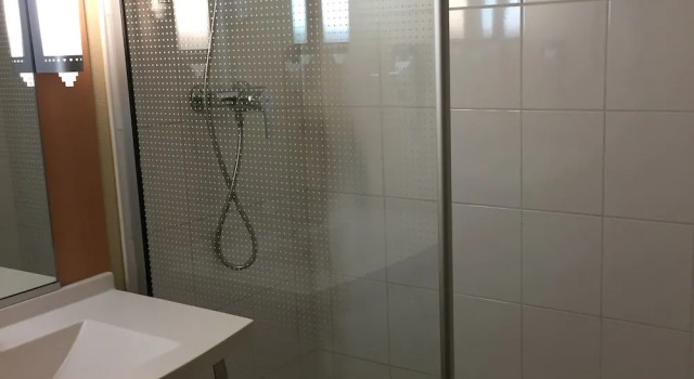 Номер Standard ibis Dijon Sud