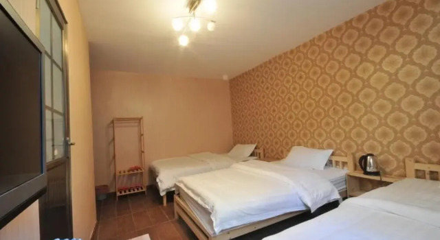 Shangri-La 3 are 3 resortel