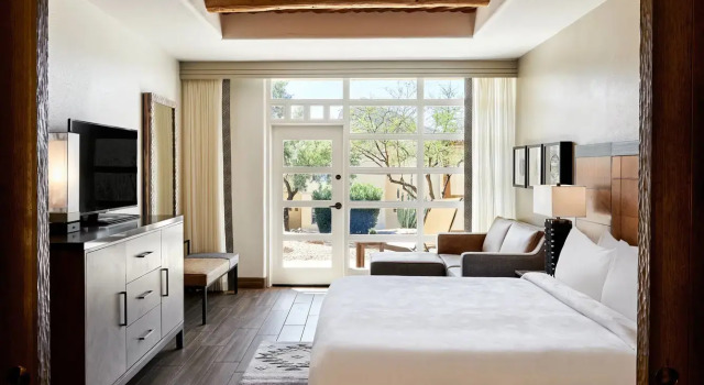 Люкс c 1 комнатой JW Marriott Scottsdale Camelback Inn Resort & Spa