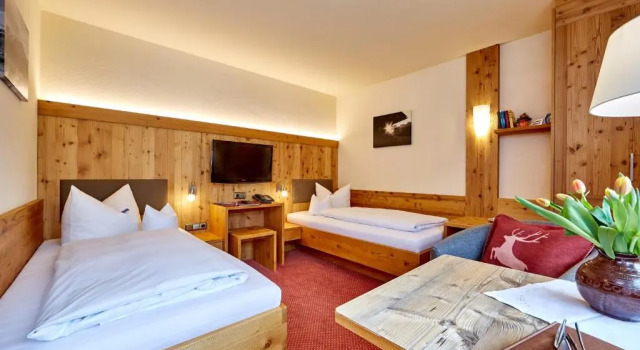 Двухместный номер Comfort с балконом Hotel Franziska