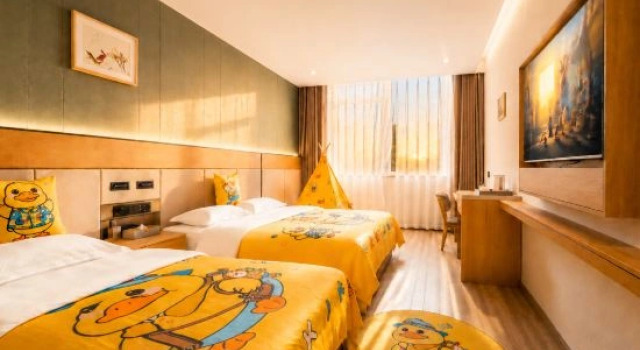Семейный тент Xionganman Shidun Hotel (Xionganmanxinqu Aowei Road Branch)