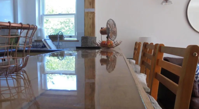Апартаменты с балконом The Beach House Holiday Apartments