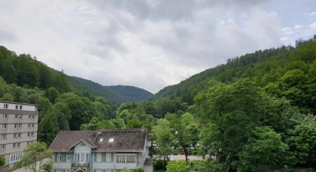 VIVID - Deluxe Apartment in idealer Lage mit Bergblick