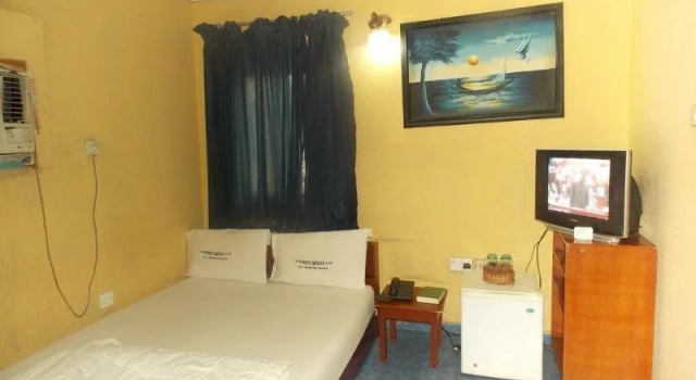 Vegas Hilton Hotel, Book Hotel Ikeja 
