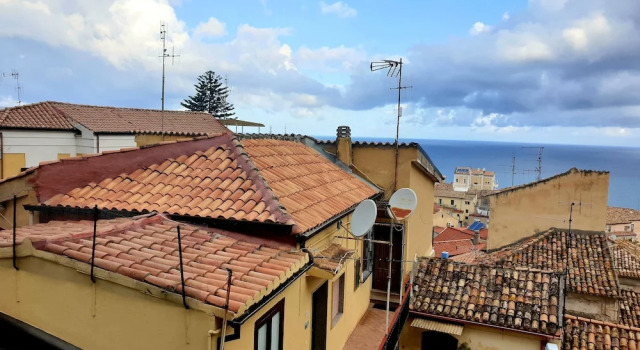 Casa Rashbrook 1 Bed Renovated Historical Center, Varaa Hotelli Pizzo Calabria