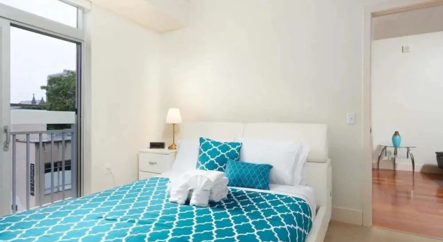 Апартаменты 2 Bedroom Furnished Apartment Near Rittenhouse Apts by RedAwning
