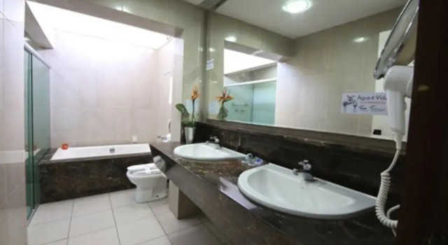 Двухместный люкс Hotel Village Premium Campina Grande