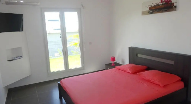 Villa With 3 Bedrooms In Le Moule With Private Pool Enclosed Garden And Wifi 2 Km From The Beach