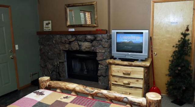 Timber Creek Chalets: 2b 1 Bedroom Chalet