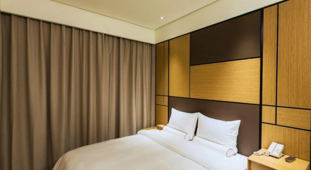JI Hotel Shanghai Hongqiao Transport Hub Linkong Zone, Varaa Hotelli Hongqiao Shanghai
