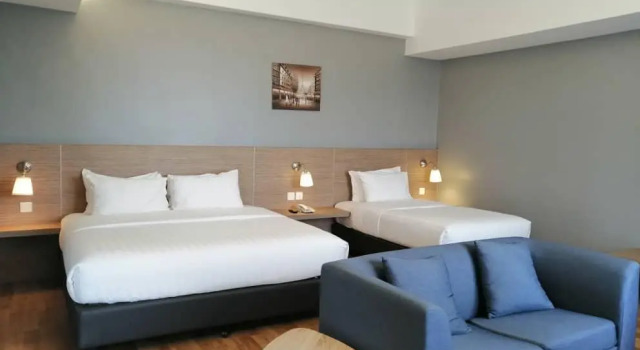 Люкс Win Hotel